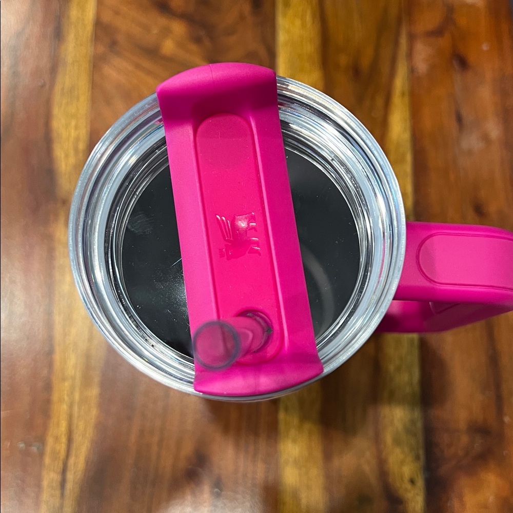 Stanley 30 oz. Quencher H2.0 FlowState Tumbler, NEW, Camelia - Picture 3 of 4